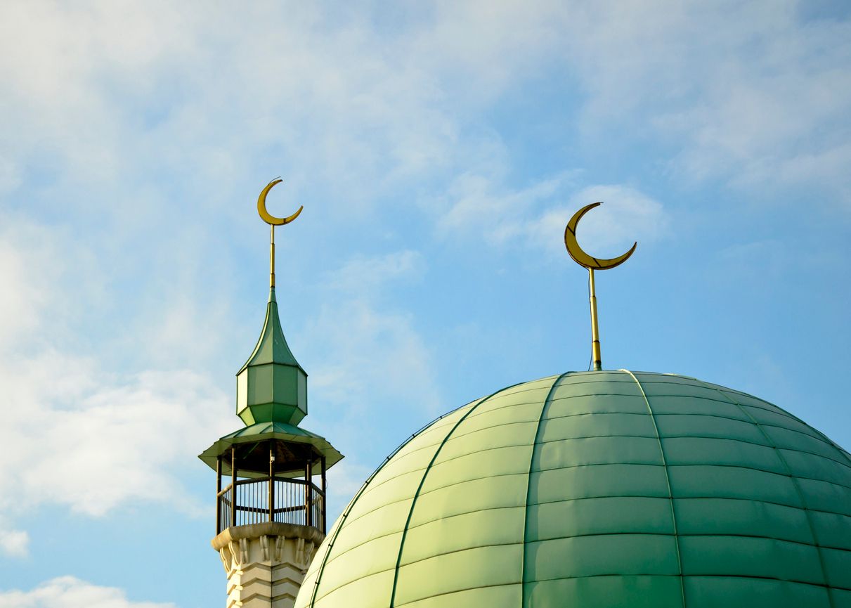 Att stänga moskéer är förenligt med folkviljan